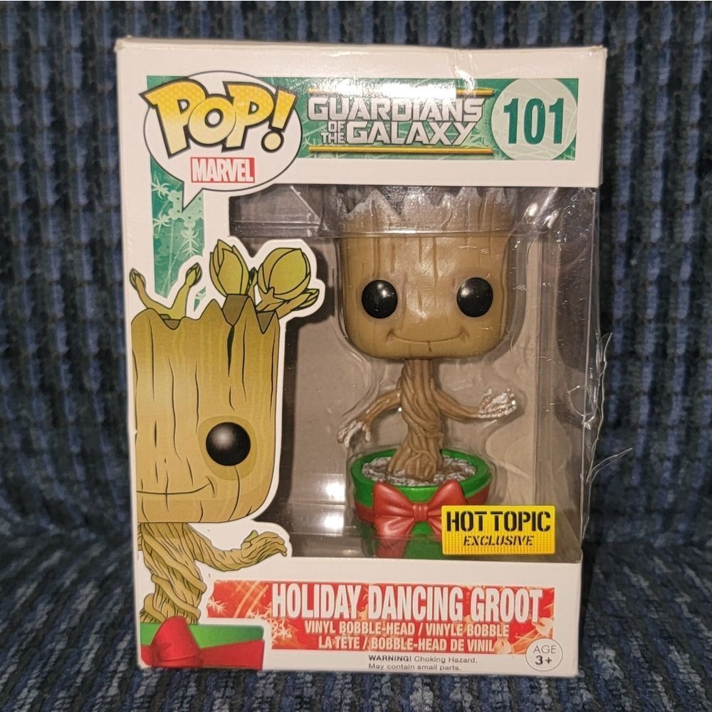 Funko Pop! Marvel Guardians of the Galaxy Holiday Dancing Groot Bobble-Head #101 - Picture 7 of 7
